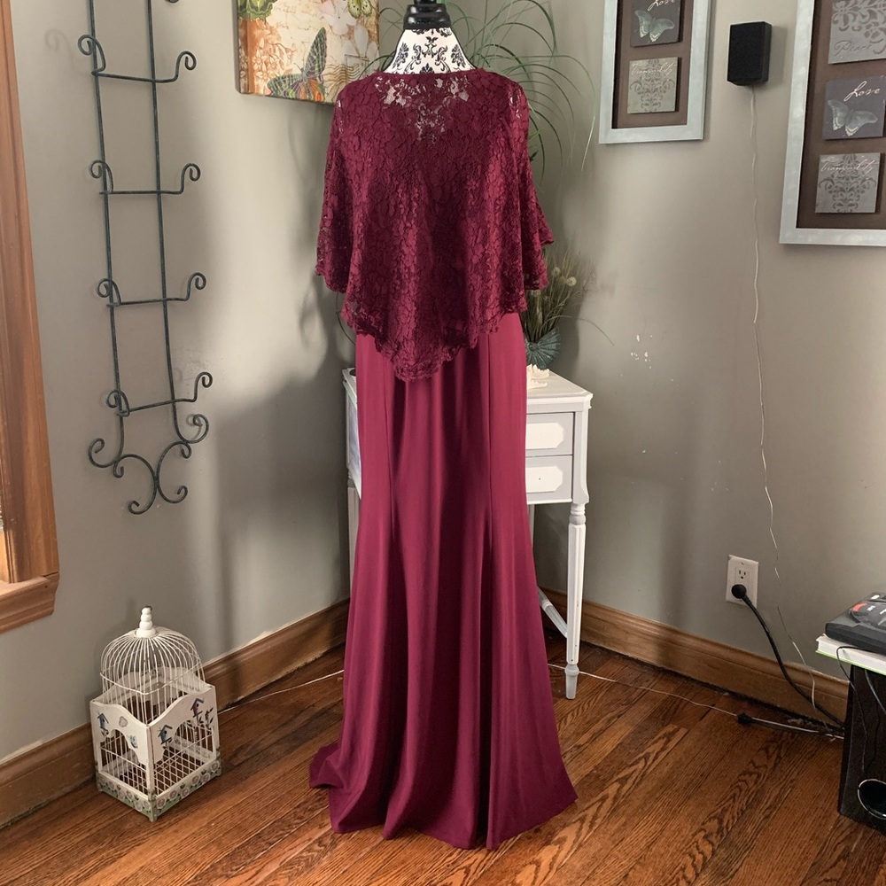 Decode 1.8 Cape Sleeve Long Dress Women’s size 12